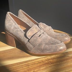 Sofft Loafer Heel in Metallic Bronze
